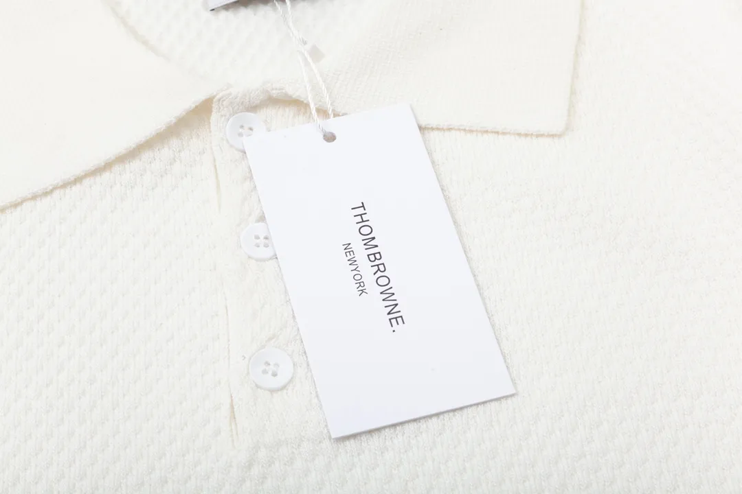 Thom Browne ➡️ POLO ， Retro Same Style Polo Versatile : White Size：M-3XL